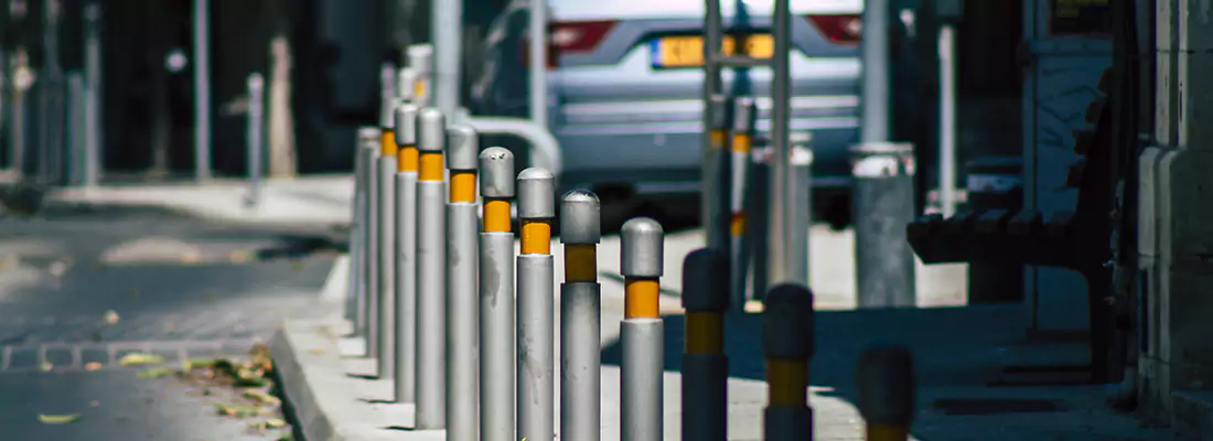 Safe and Convenient Retractable Barrier Column Systems for Properties in Cooper City, FL